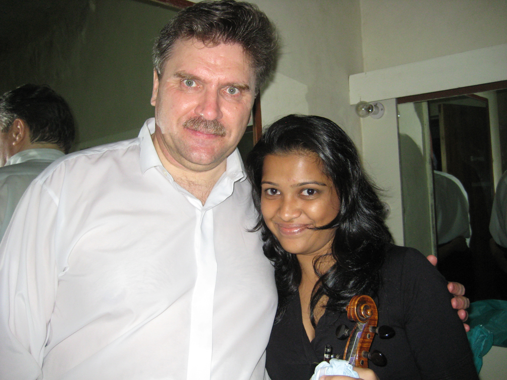 Roman Moiseyev with The Bombay Chamber Orchestra