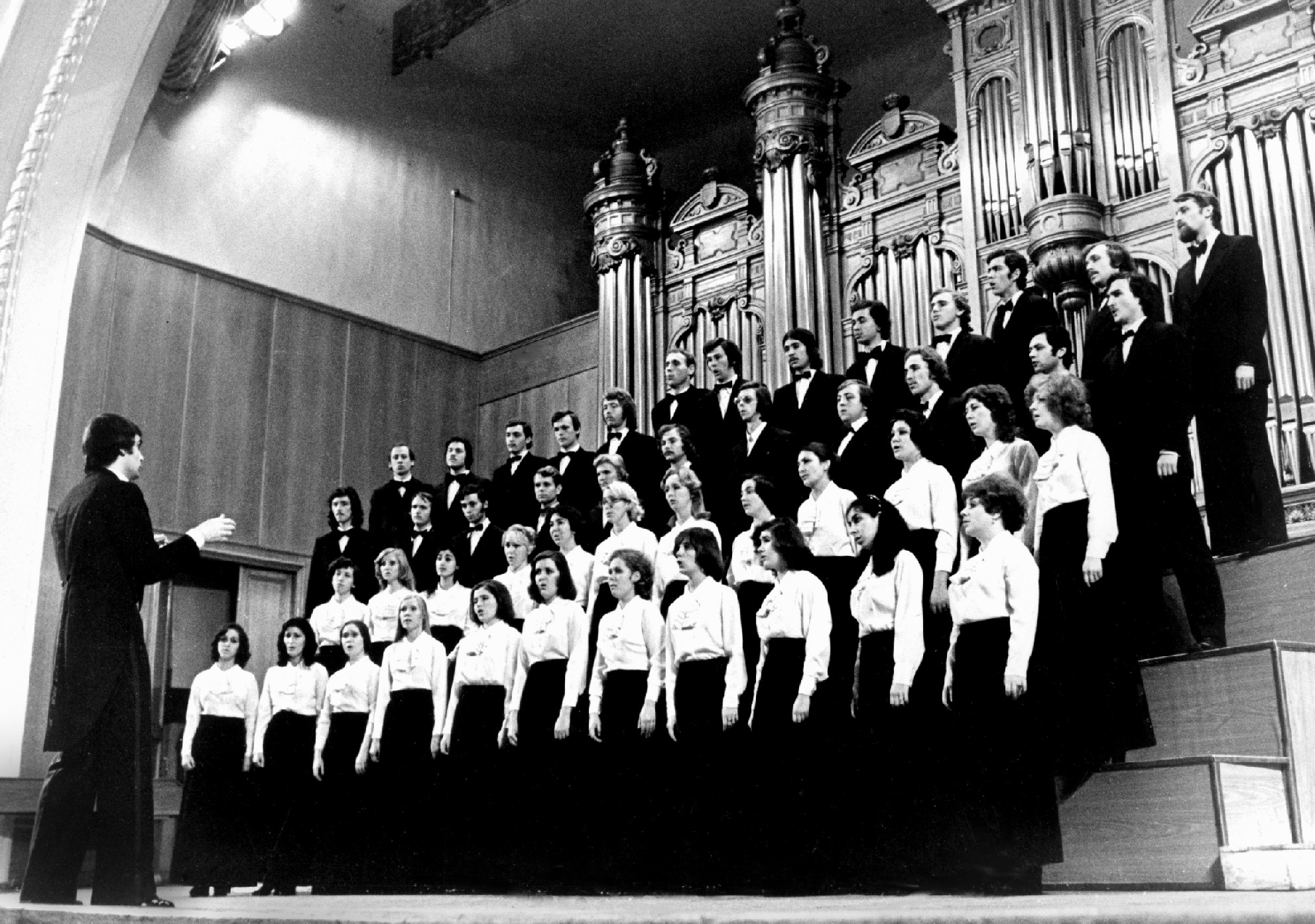 Singer in the Chorus Conservatory by Valery Polyansky (1976)